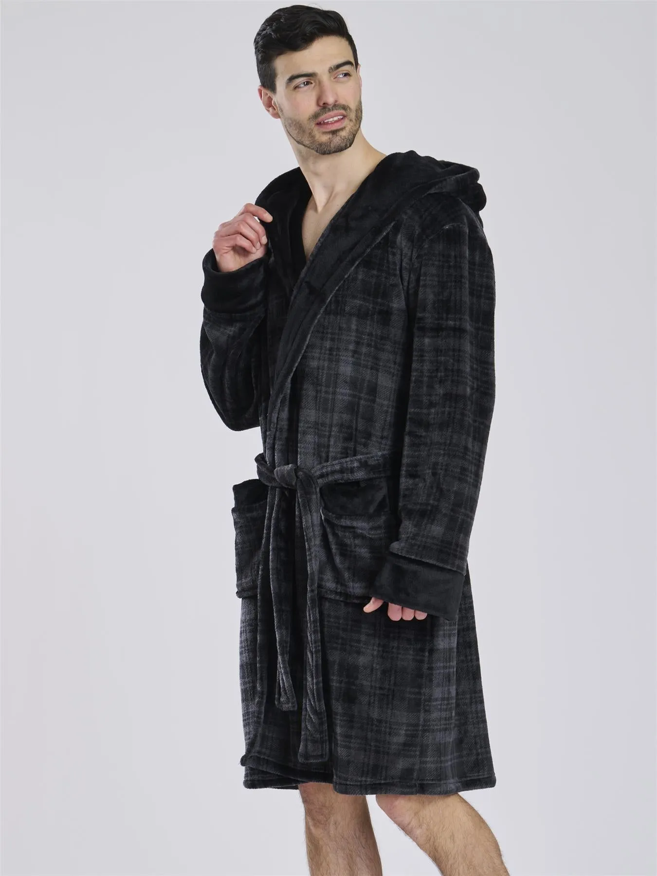 Loungeable Mens Black Check Fleece Dressing Gown