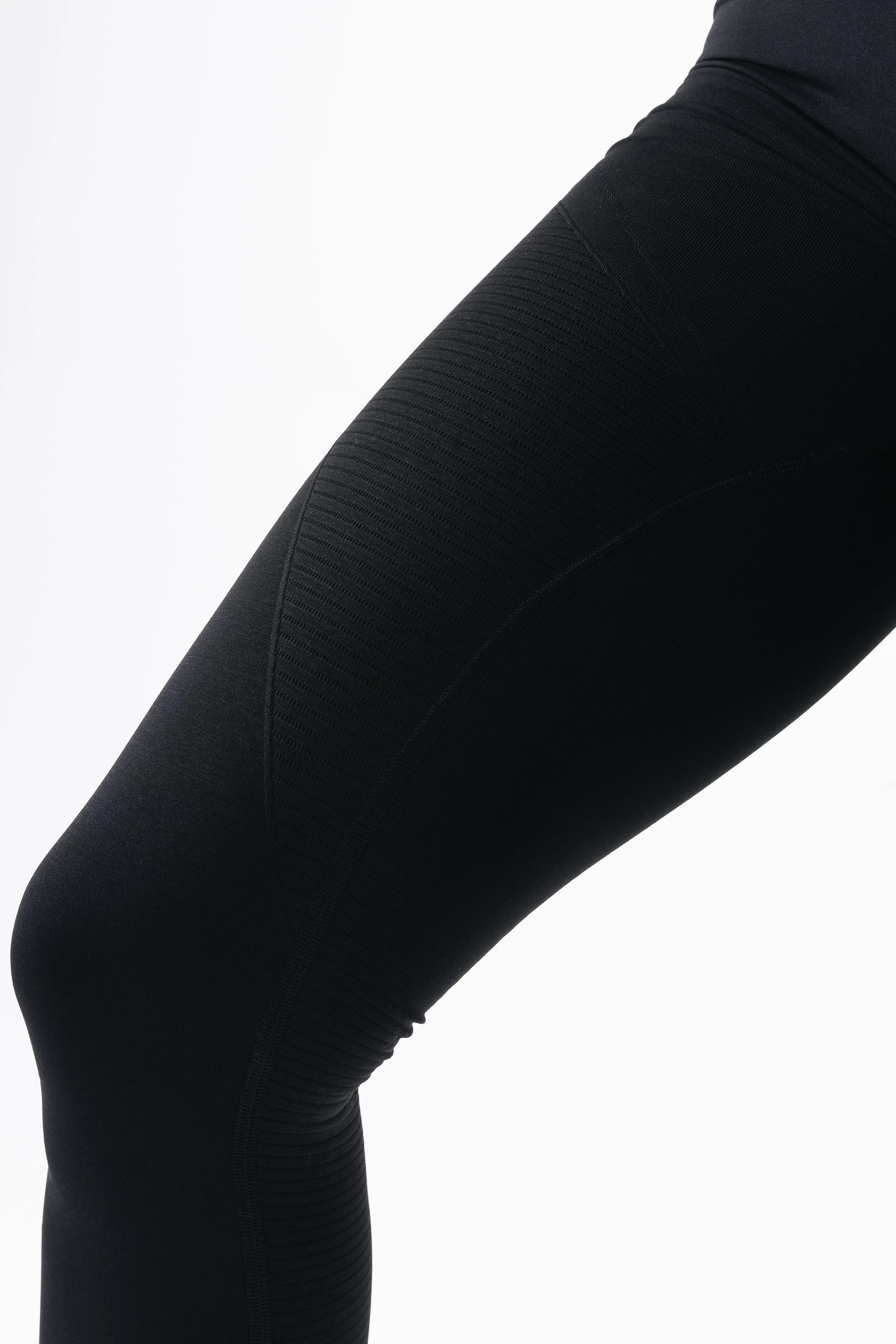 Revive Legging - Black